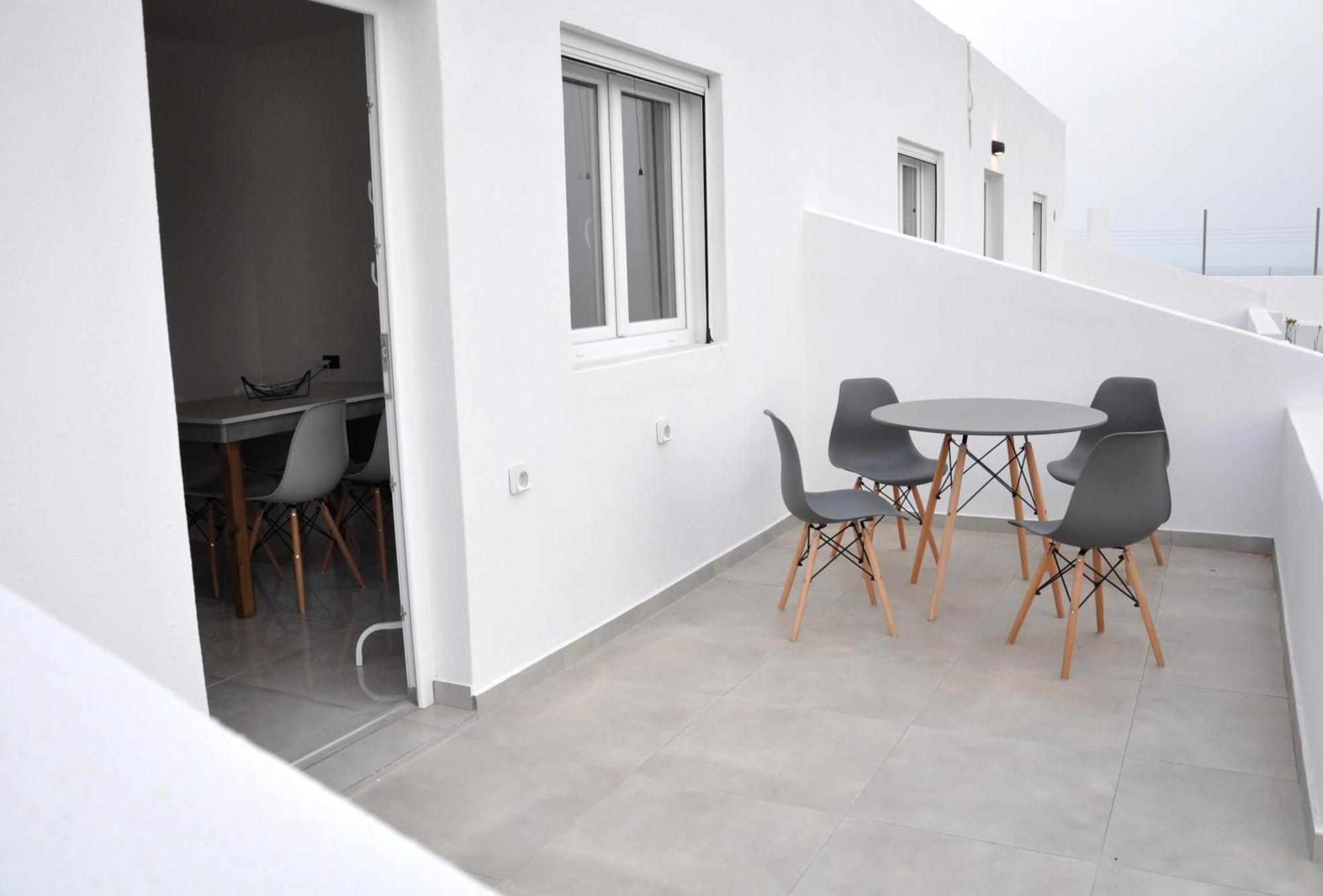 Calma Eco Houses Sunset View Emporio  外观 照片