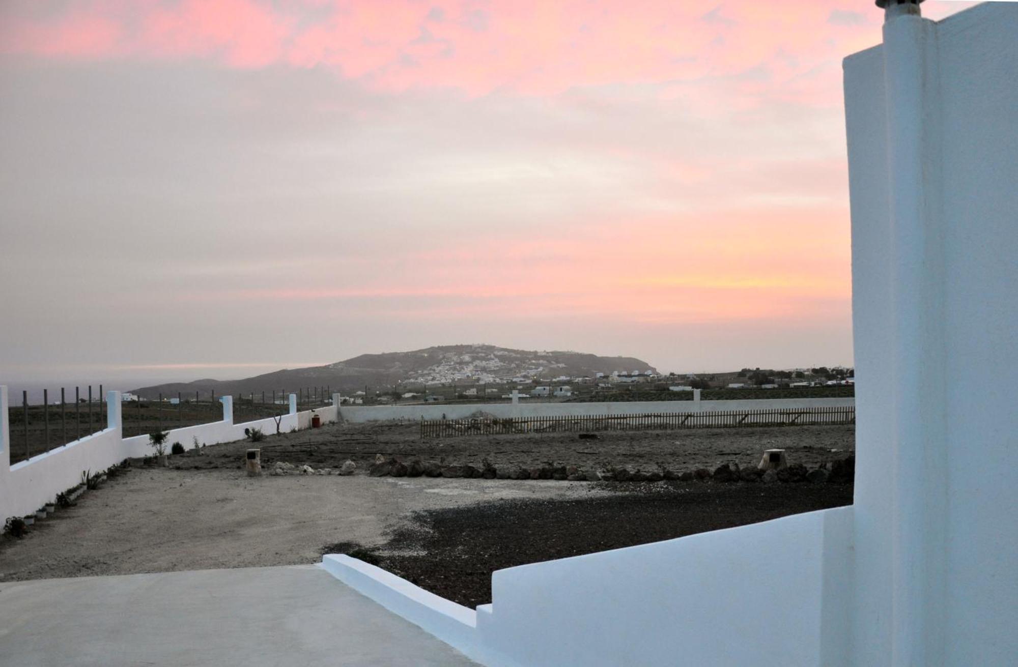 Calma Eco Houses Sunset View Emporio  外观 照片