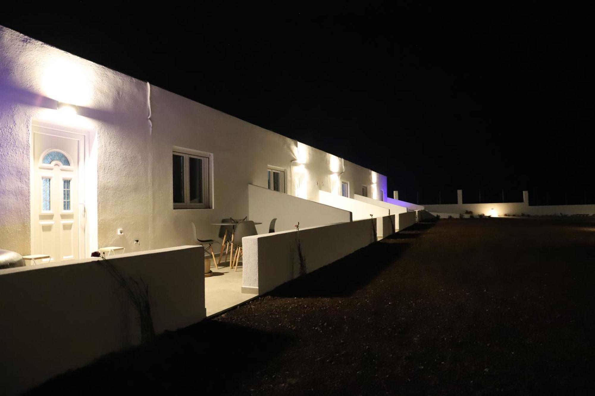 Calma Eco Houses Sunset View Emporio  外观 照片