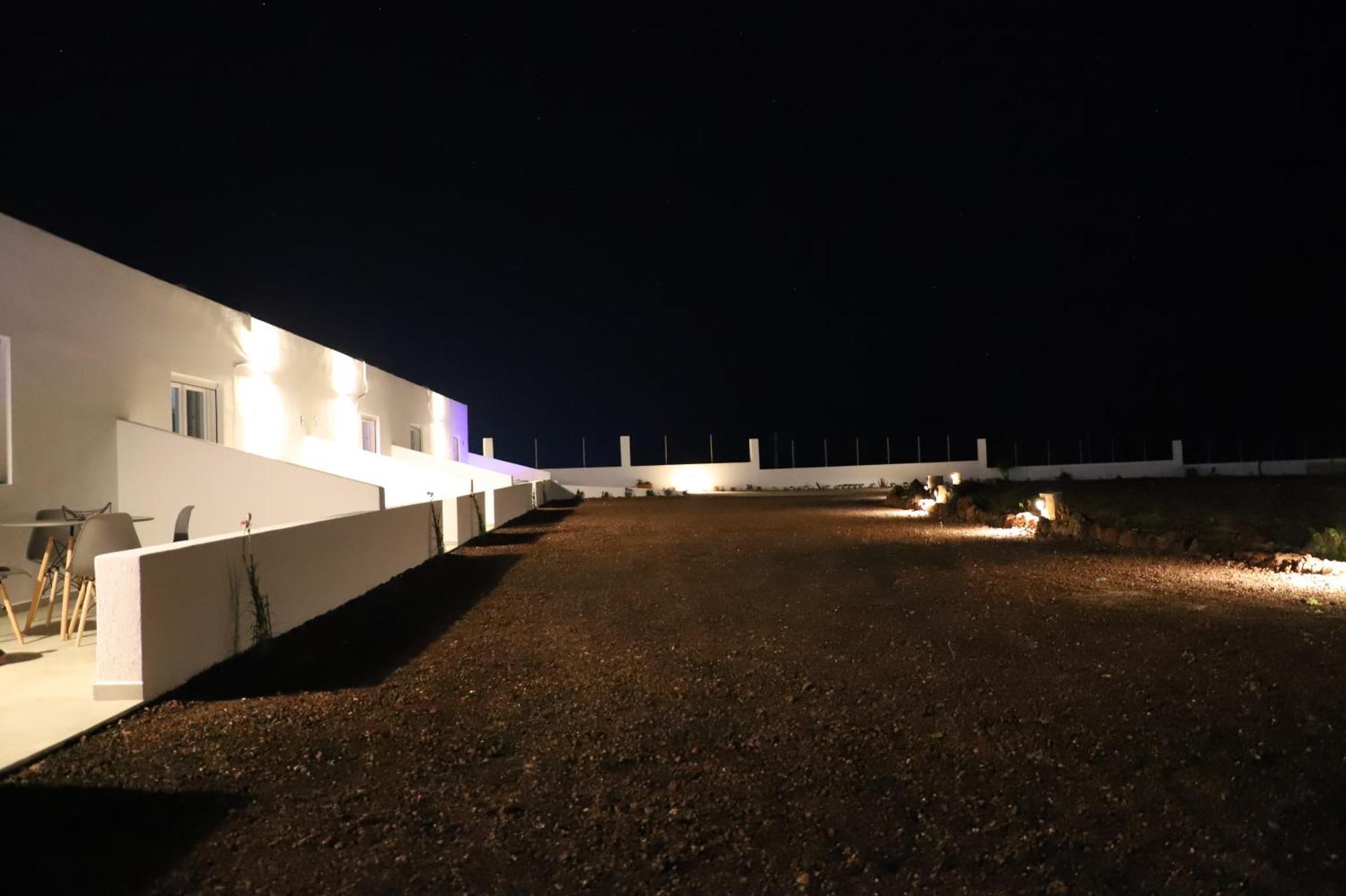 Calma Eco Houses Sunset View Emporio  外观 照片
